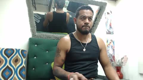 Snapshot of blade_foxx chatting on 01/11/25, 06:24 Richard online show from 01/11/25, 06:24