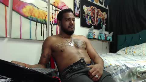 Snapshot of blade_foxx chatting on 01/17/25, 10:22 Richard online show from 01/17/25, 10:22