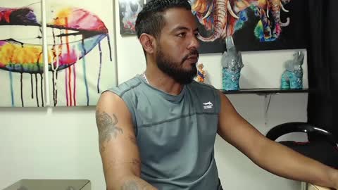 Snapshot of blade_foxx chatting on 02/13/25, 04:07 Richard online show from 02/13/25, 04:07