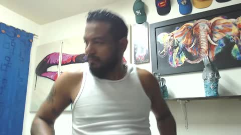 Snapshot of blade_foxx chatting on 02/18/25, 05:20 Richard online show from 02/18/25, 05:20