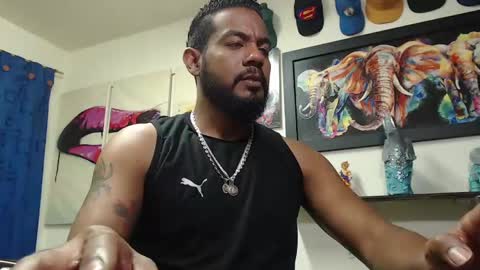 Snapshot of blade_foxx chatting on 02/21/25, 03:12 Richard online show from 02/21/25, 03:12