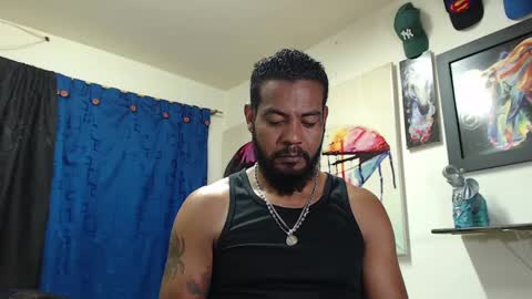 Snapshot of blade_foxx chatting on 03/01/25, 02:04 Richard online show from 03/01/25, 02:04