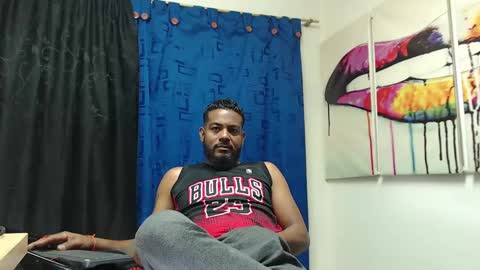 Snapshot of blade_foxx chatting on 03/05/25, 06:54 Richard online show from 03/05/25, 06:54