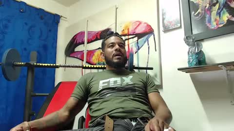 Snapshot of blade_foxx chatting on 03/12/25, 01:51 Richard online show from 03/12/25, 01:51