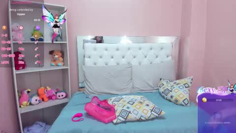 blaiir_moon online show from 12/21/25, 03:08