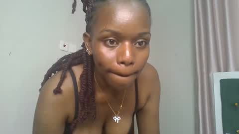 Snapshot of blair_havoc chatting on 05/10/26, 04:12 Blair online show from 05/10/26, 04:12