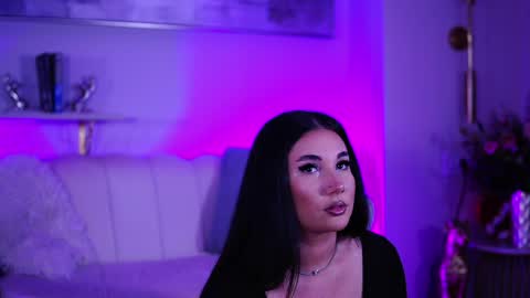 Snapshot of blairbloom chatting on 03/31/26, 01:11 BlaireBloom online show from 03/31/26, 01:11