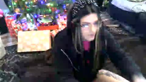 Snapshot of blairxskylar chatting on 12/22/25, 03:53 blairxskylar online show from 12/22/25, 03:53