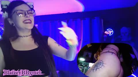 Snapshot of blaizebunny chatting on 02/27/25, 10:26 BlaizeyBBy online show from 02/27/25, 10:26