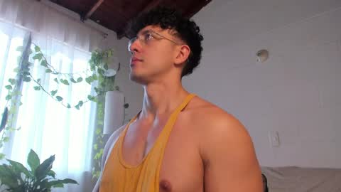 Snapshot of blake_levi chatting on 04/04/26, 04:04 Blake Levi Independent Model online show from 04/04/26, 04:04