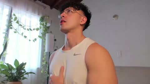 Snapshot of blake_levi chatting on 04/17/26, 03:04 Blake Levi Independent Model online show from 04/17/26, 03:04