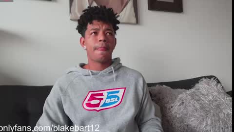 Snapshot of blakemate chatting on 02/11/25, 02:24 BLAKE  BART Help us reach 100 likes online show from 02/11/25, 02:24