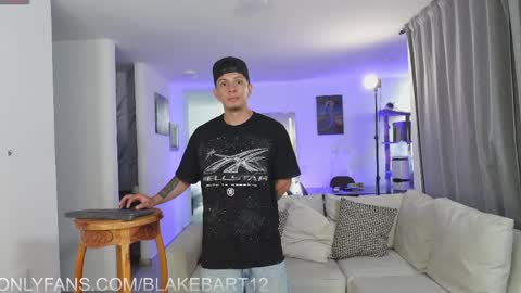 Snapshot of blakemate chatting on 04/05/26, 04:15 BLAKE BART Help us reach 100 likes online show from 04/05/26, 04:15