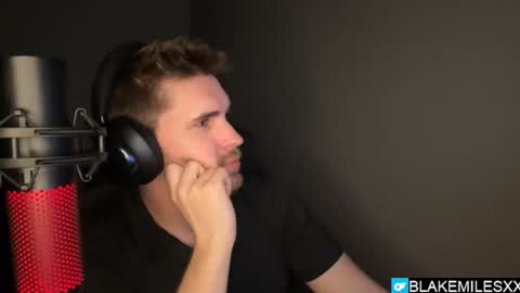 Snapshot of blakemiles2 chatting on 03/18/26, 01:31 Blake Miles online show from 03/18/26, 01:31