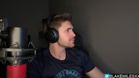 Snapshot of blakemiles2 chatting on 04/02/26, 02:53 Blake Miles online show from 04/02/26, 02:53