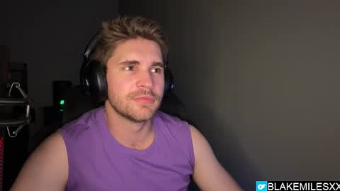 Snapshot of blakemiles2 chatting on 04/10/26, 03:56 Blake Miles online show from 04/10/26, 03:56