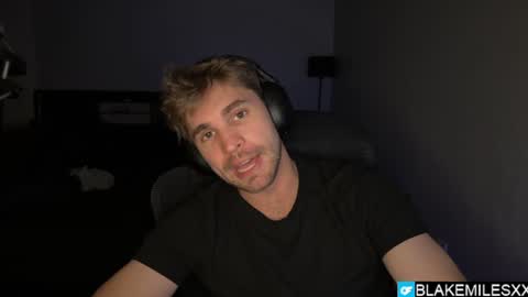 Snapshot of blakemiles2 chatting on 06/11/26, 02:53 Blake Miles online show from 06/11/26, 02:53