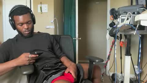 Snapshot of blakjag chatting on 11/03/25, 09:48 Blackjag00 online show from 11/03/25, 09:48