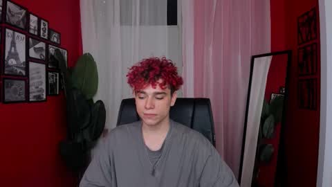 Snapshot of blalz_vok chatting on 10/20/25, 08:42 Blaiz online show from 10/20/25, 08:42