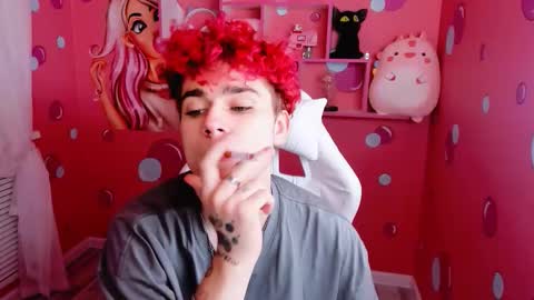 Snapshot of blalz_vok chatting on 10/24/25, 12:01 Blaiz online show from 10/24/25, 12:01