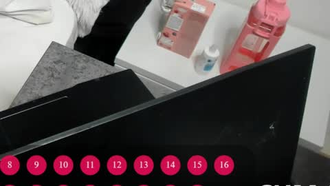 Snapshot of blancasuarez chatting on 04/20/26, 10:11 MY VIDEOS THAT WILL MAKE YOU CUM - online show from 04/20/26, 10:11