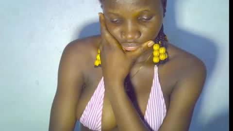 nikky00 online show from 02/08/26, 08:34