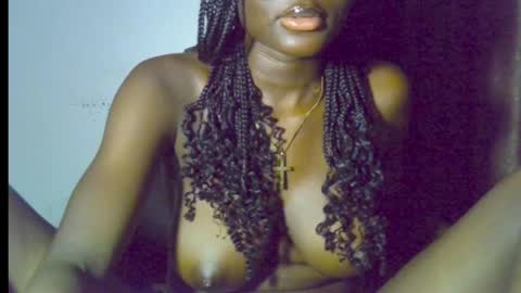 Snapshot of blaq_melanin chatting on 04/06/26, 10:11 nikky00 online show from 04/06/26, 10:11