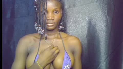 Snapshot of blaq_melanin chatting on 04/26/26, 07:06 nikky00 online show from 04/26/26, 07:06