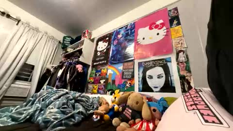 Snapshot of blasiangyal chatting on 03/31/26, 12:45 blasiangyal online show from 03/31/26, 12:45