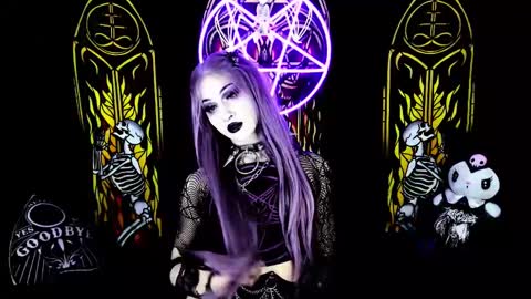   online show from 02/21/25, 08:51