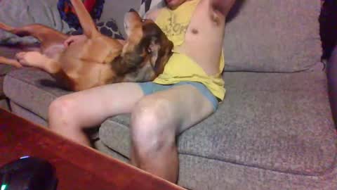 blaw_1321 online show from 11/12/25, 08:26