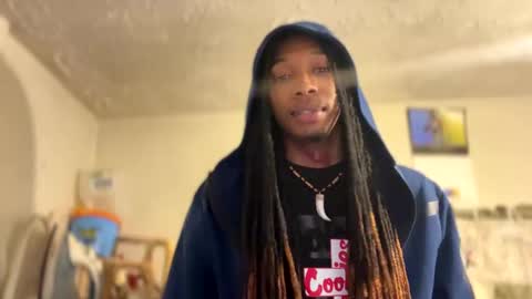 Snapshot of blaxkasta chatting on 12/13/24, 07:32 Black Clover online show from 12/13/24, 07:32