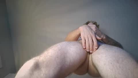 Snapshot of blaze_thickwood chatting on 11/04/25, 02:32 Blaze Thickwood online show from 11/04/25, 02:32