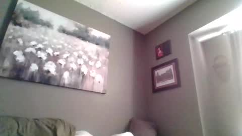 Snapshot of blazeentertainment2025 chatting on 12/19/25, 06:48 blazeentertainment2025 online show from 12/19/25, 06:48