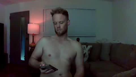 Snapshot of blazer099 chatting on 11/11/25, 10:37 blazer099 online show from 11/11/25, 10:37