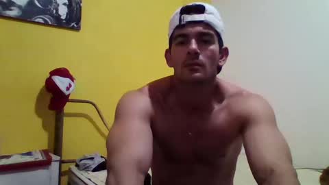 Snapshot of blckhorse19 chatting on 11/13/25, 04:33 blckhorse19 online show from 11/13/25, 04:33