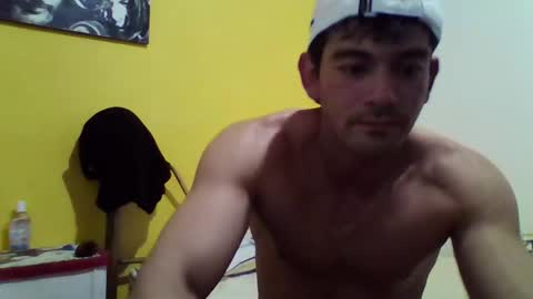 Snapshot of blckhorse19 chatting on 11/15/25, 04:21 blckhorse19 online show from 11/15/25, 04:21