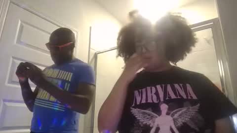 Snapshot of blessica_eddieluv6996 chatting on 02/26/26, 09:58 BLESSICA EDDIE LOVE online show from 02/26/26, 09:58