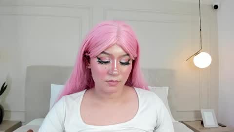 Snapshot of bleydi_46 chatting on 02/21/25, 07:56 BLEYDI online show from 02/21/25, 07:56