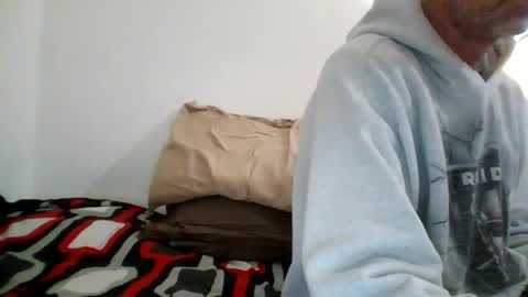 Banana boy blinky online show from 02/23/25, 02:04