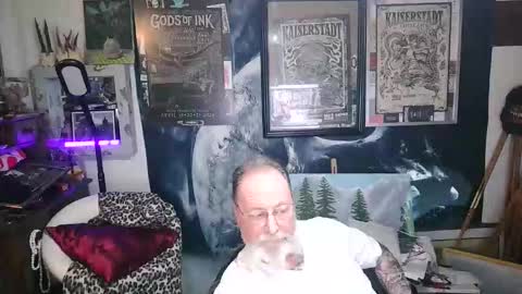 Snapshot of blindsurfer780299 chatting on 11/24/25, 06:24 blindsurfer780299 online show from 11/24/25, 06:24