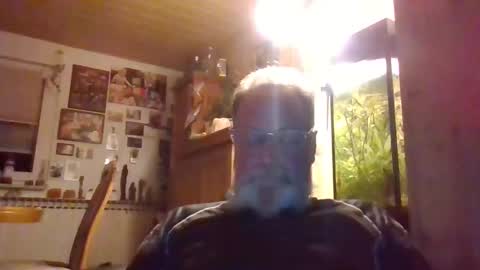 Snapshot of blindsurfer780299 chatting on 11/29/25, 09:40 blindsurfer780299 online show from 11/29/25, 09:40