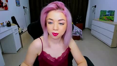 Nicole online show from 12/16/24, 04:02