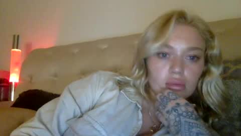 Snapshot of blissdimicco chatting on 06/26/26, 08:46 blissdimicco online show from 06/26/26, 08:46