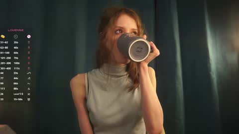 Snapshot of blissemily_ chatting on 04/28/26, 10:31 Emily online show from 04/28/26, 10:31
