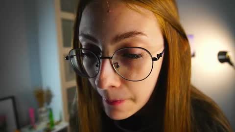 Snapshot of blissence chatting on 10/17/25, 03:03 LiLy online show from 10/17/25, 03:03