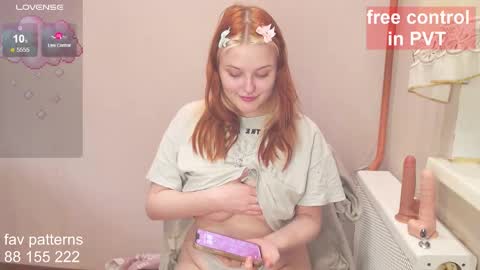 Snapshot of blissful_muse chatting on 11/17/25, 03:40 Margo online show from 11/17/25, 03:40