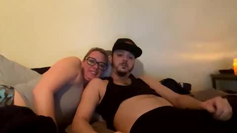 Snapshot of blitz8477 chatting on 10/25/25, 09:17 blitz8477 online show from 10/25/25, 09:17