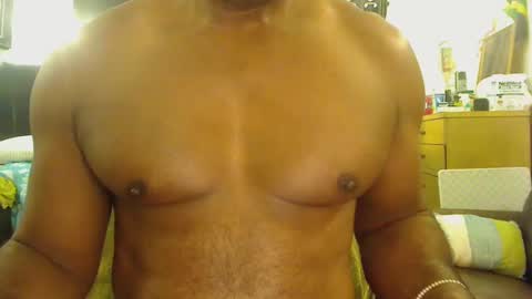 Snapshot of blkbiguncut10462 chatting on 01/27/25, 03:28 blkbiguncut10462 online show from 01/27/25, 03:28