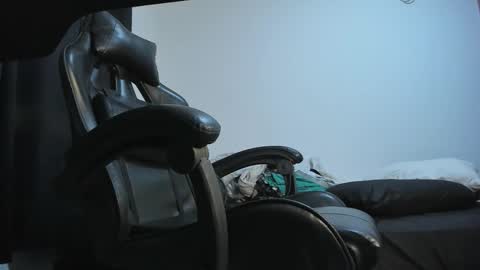 Snapshot of blkdick_men chatting on 02/28/26, 01:06 ALEX online show from 02/28/26, 01:06
